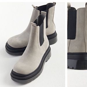 ❗️SALE❗️UO mason boot